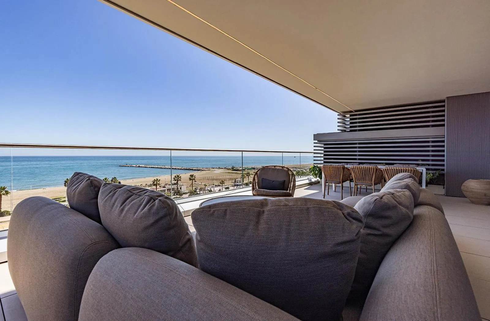 Luxury Beach Front 2 Bed Apartment In Malaga Towers 0*,  Spain
